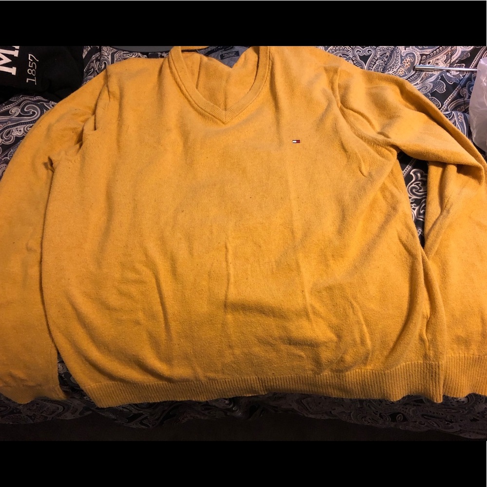 Tommy Hilfiger Men’s Sweater